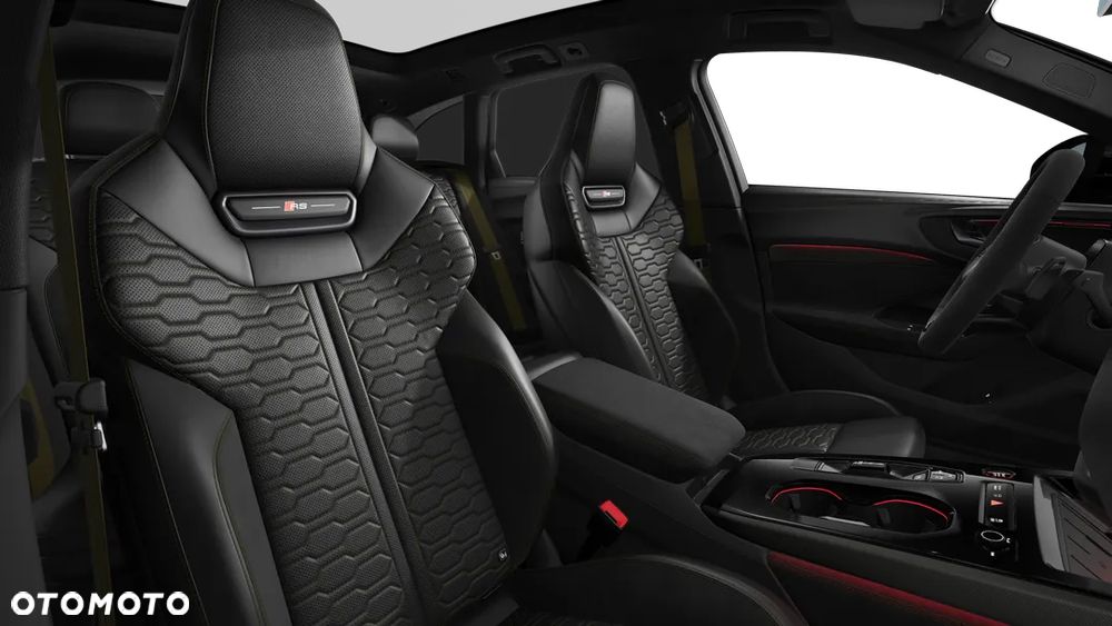 Audi RS5 Avant - 4
