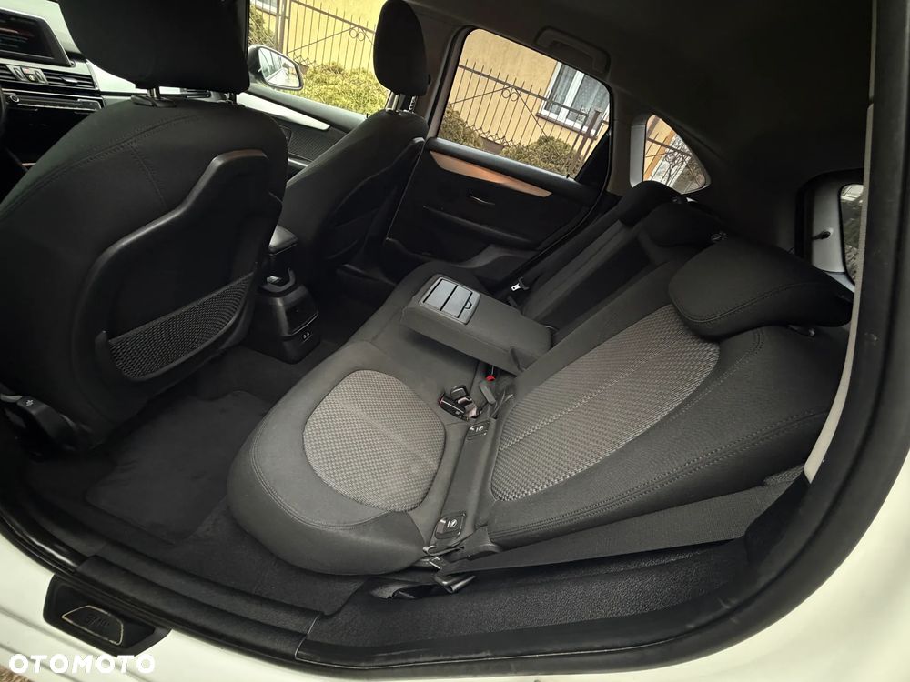 BMW Seria 2 218i GPF - 31