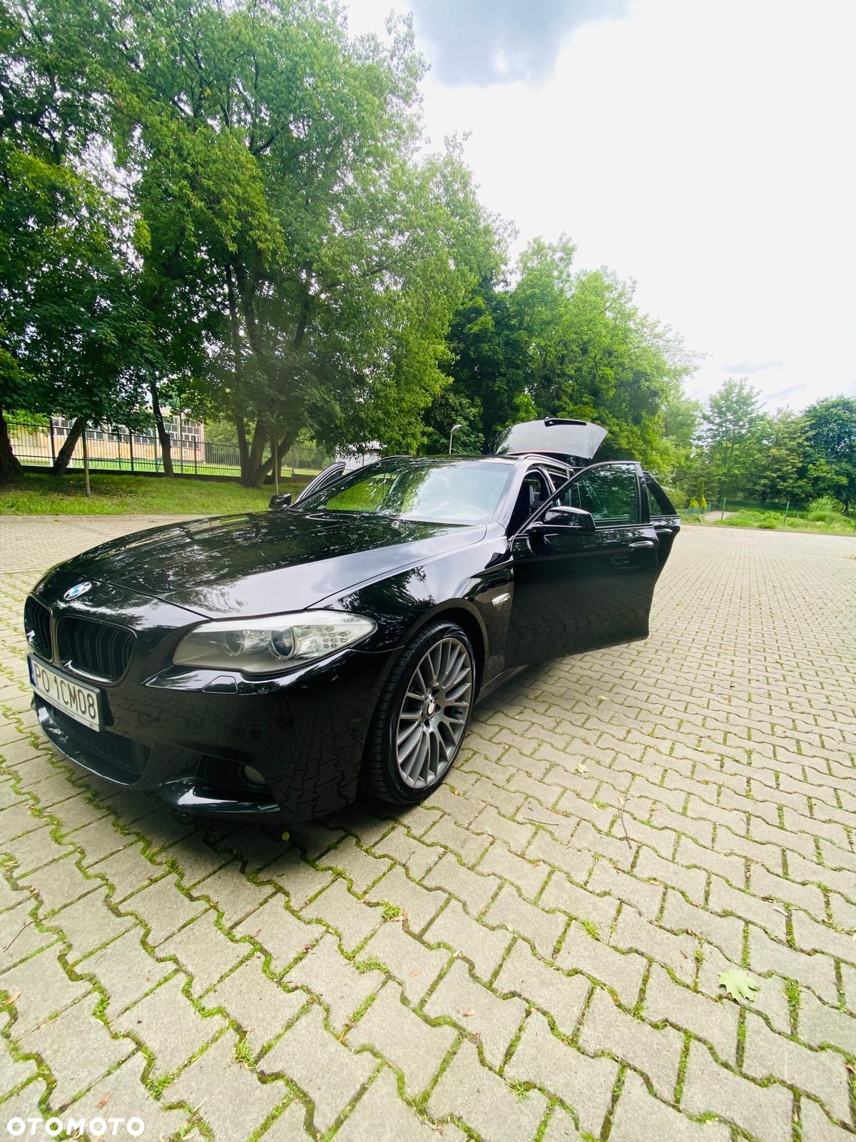 BMW Seria 5 520d Touring - 3