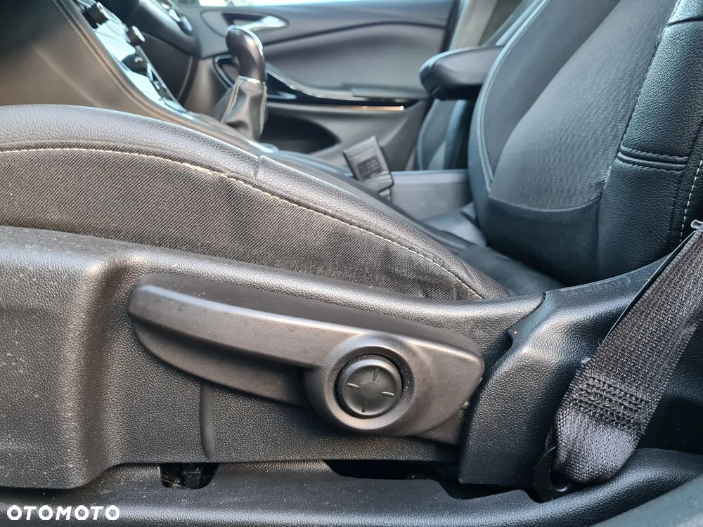 Opel Astra - 31