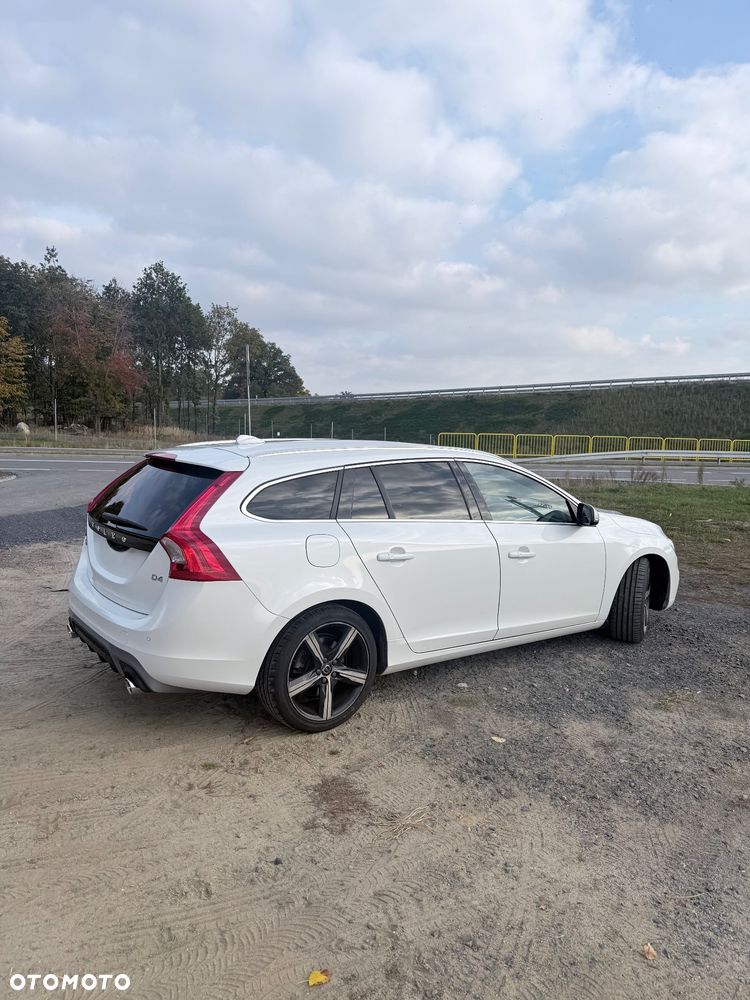 Volvo V60 - 2
