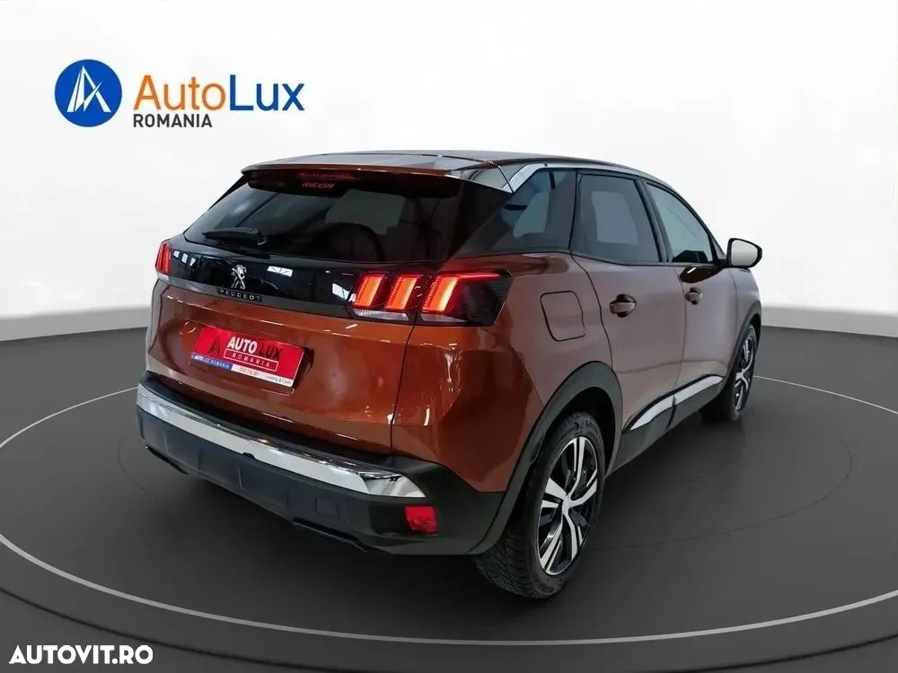 Peugeot 3008 1.2 PureTech S&S EAT8 Allure - 3