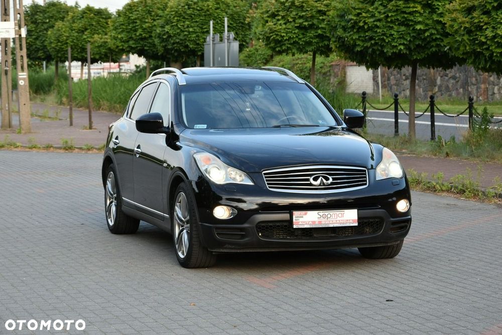 Infiniti EX - 12