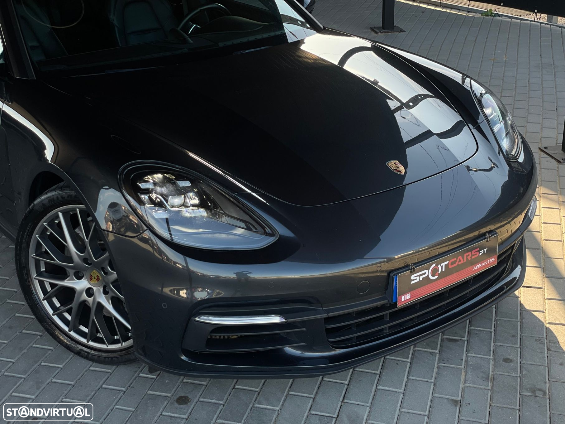 Porsche Panamera Sport Turismo 4 E-Hybrid - 2