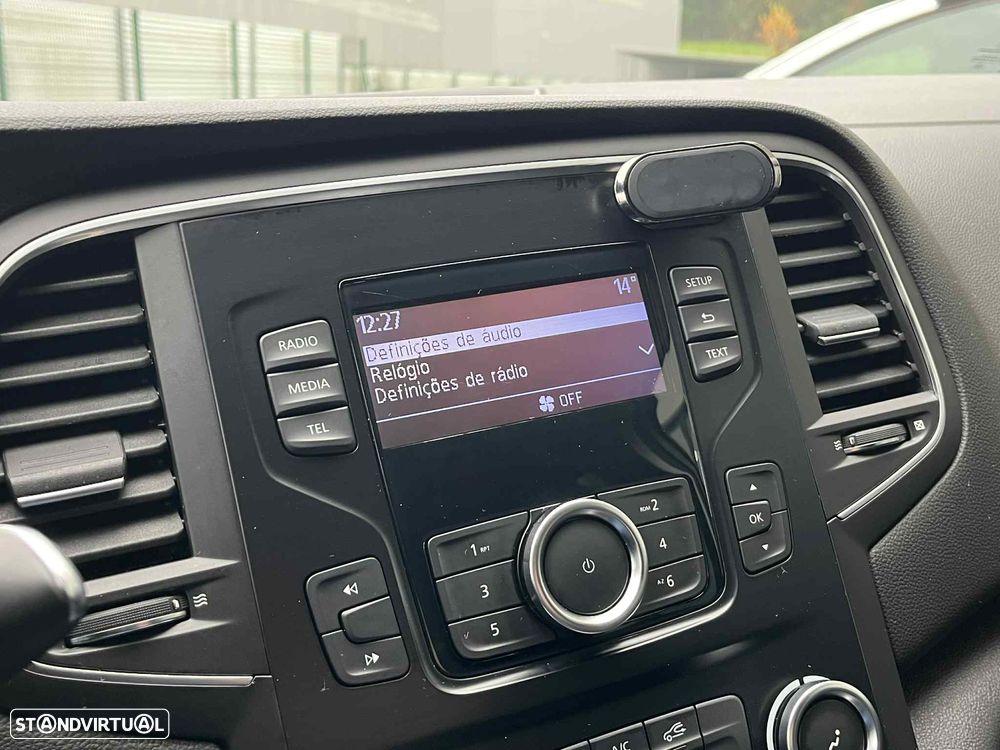 Renault Mégane 1.5 dCi Zen - 24