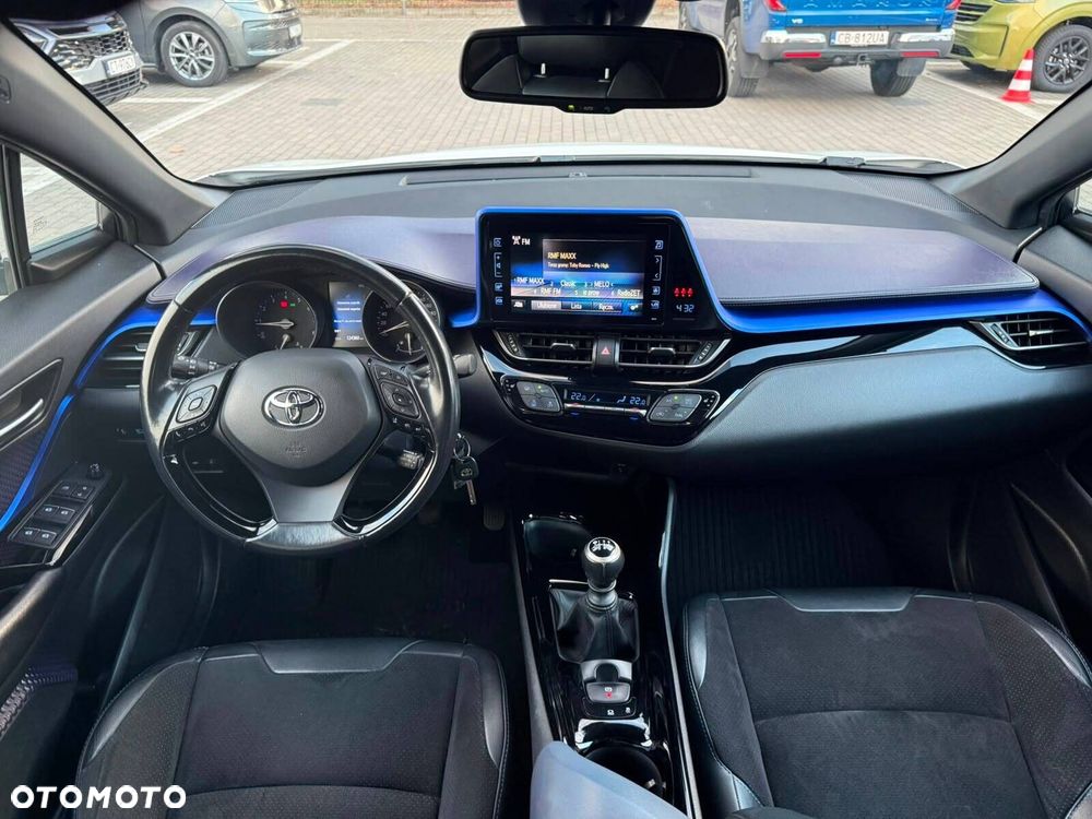 Toyota C-HR 1.2 T Premium - 18