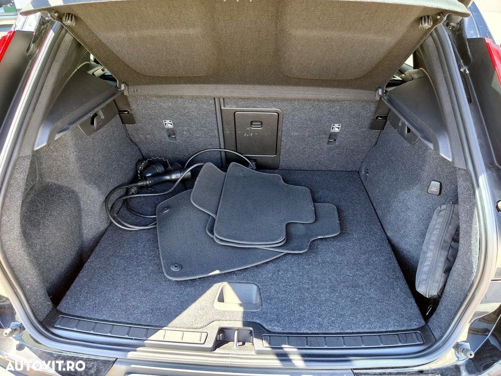 Volvo XC 40 T4 Recharge DKG Inscription - 32