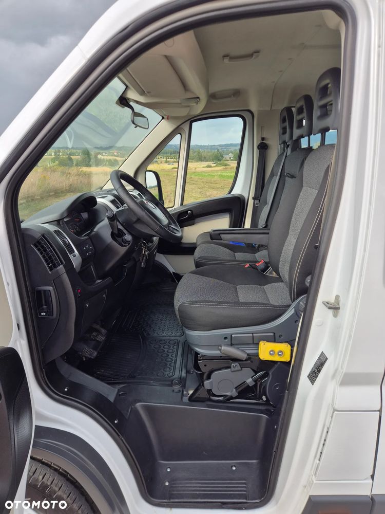 Fiat DUCATO MAXI 2.3 POWER 180KM KIPER DUBEL BRYGADÓWKA 7 0SÓB SALON PL 2017R - 23