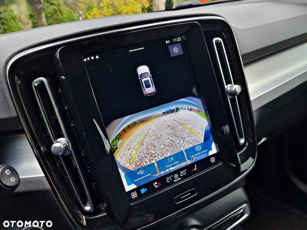 Volvo XC 40 B3 B DKG Plus Black Edition - 21