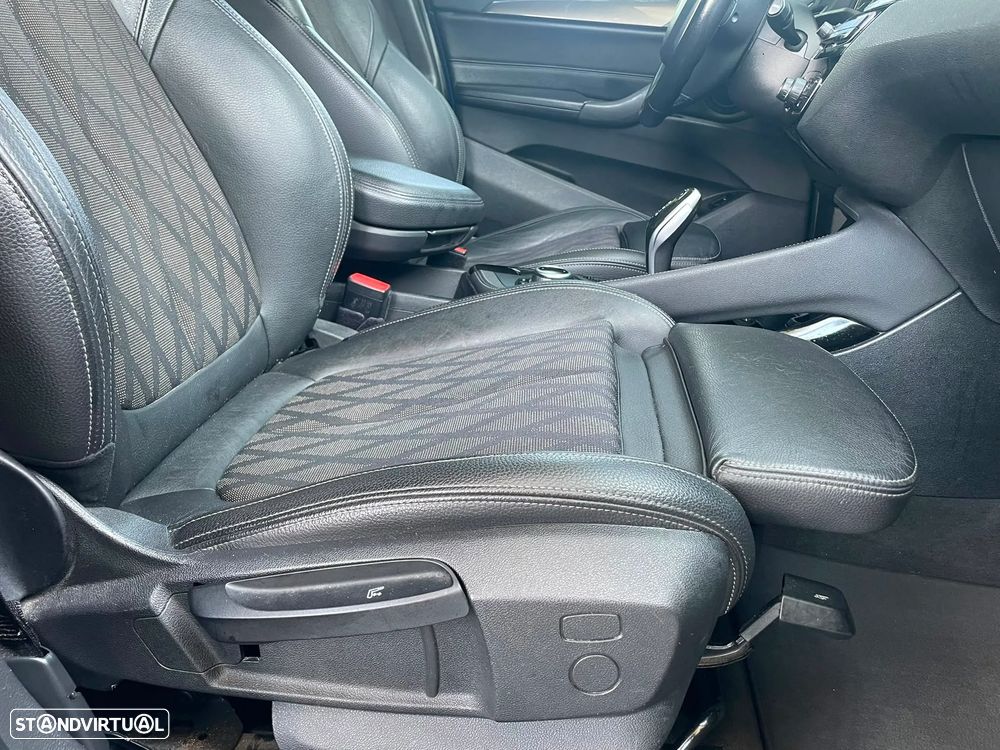 BMW X1 16 d sDrive Line Sport Auto - 17