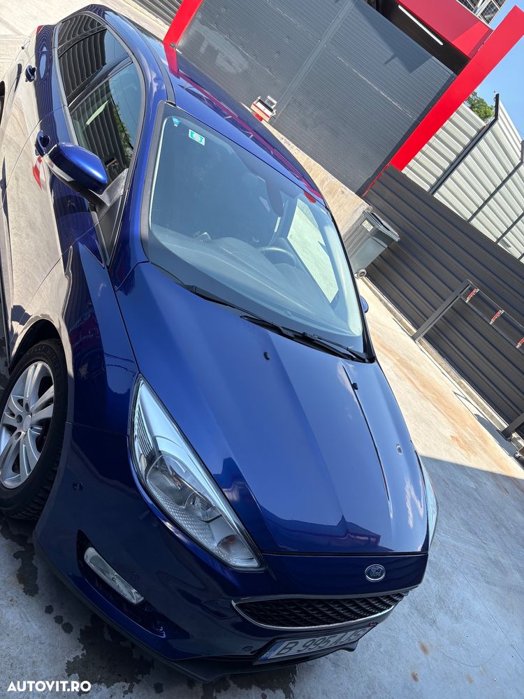Ford Focus 1.6 TDCI DPF Titanium - 4