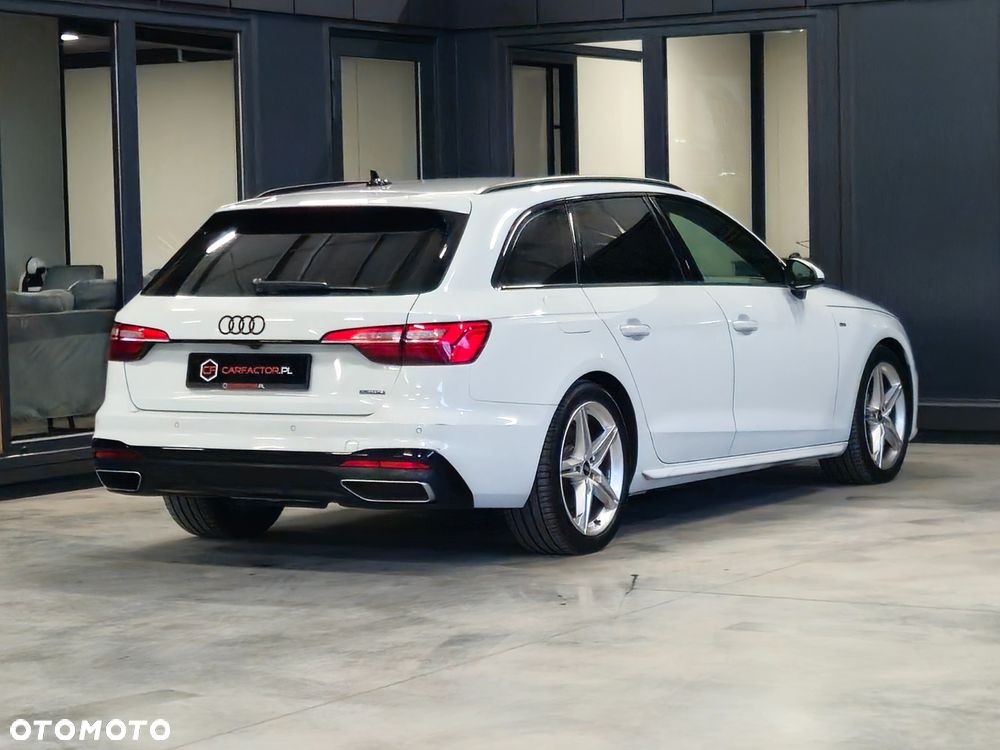 Audi A4 Avant 40 TDI quattro S tronic S line - 17