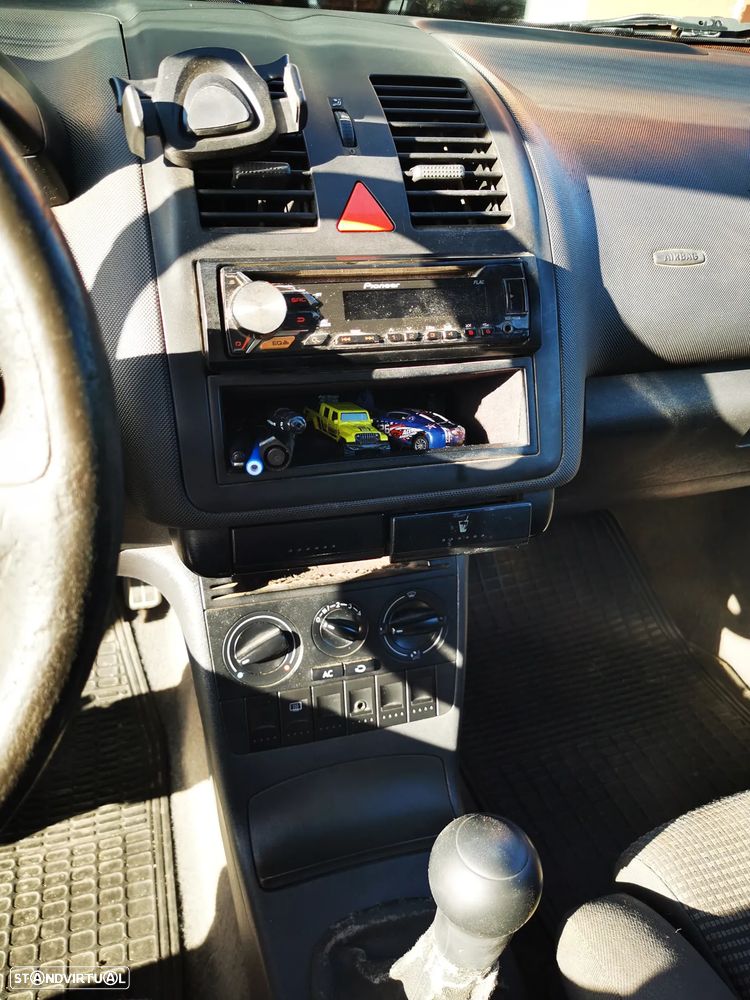 VW Polo 1.4 TDi Confortline ABS+AC - 7