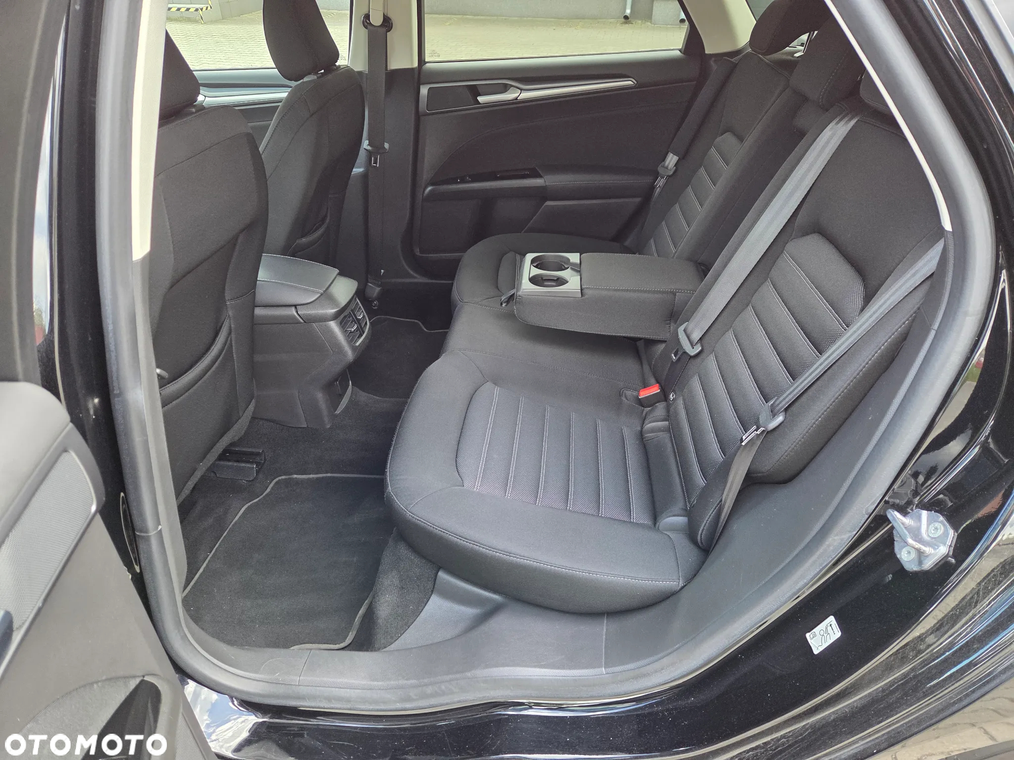 Ford Mondeo 2.0 TDCi Trend - 32