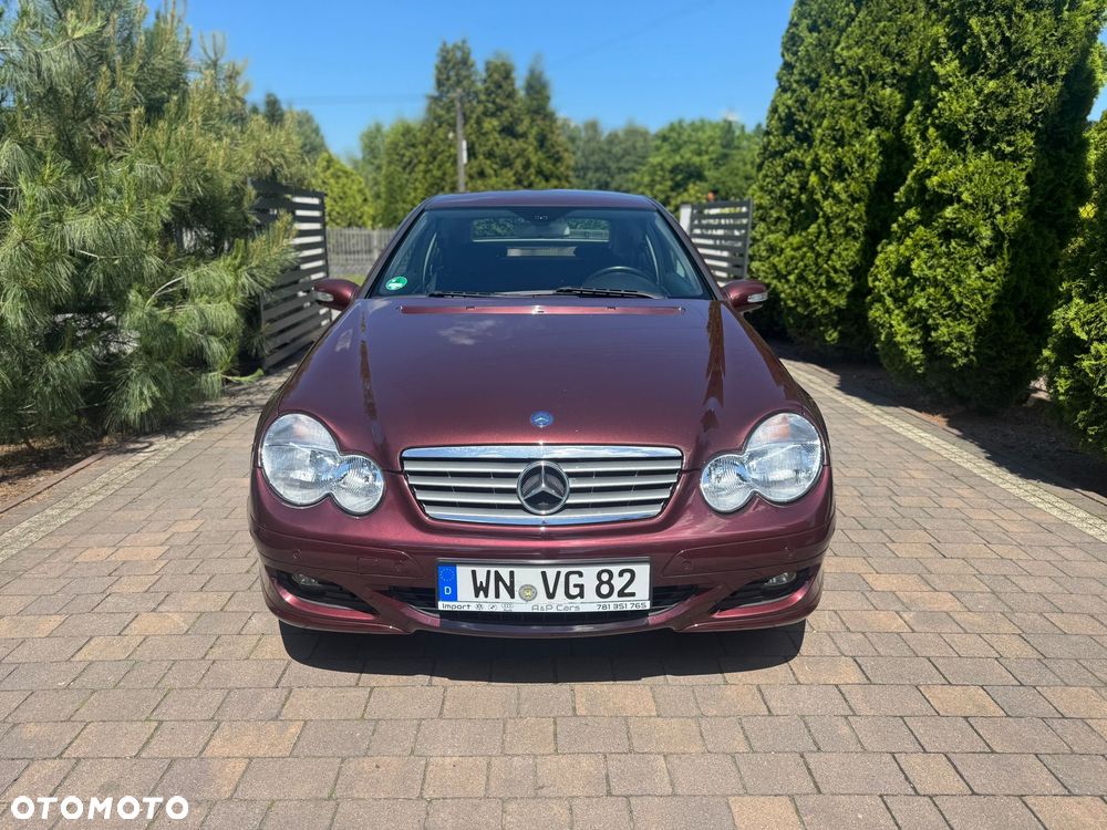 Mercedes-Benz Klasa C 220 CDI DPF Sport Edition - 11