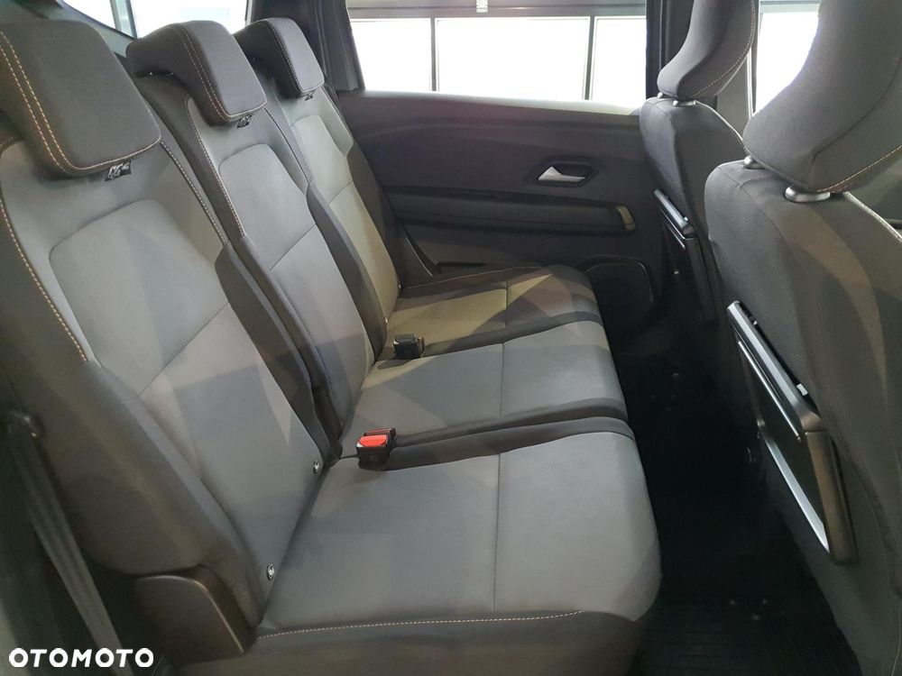 Dacia Jogger 1.6 Full Hybrid 140 Extreme+ MMT 7os - 26