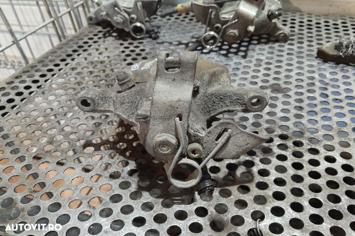 Etrier spate dreapta Renault Trafic 2 [facelift] [2006 - 2015] Miniva - 4