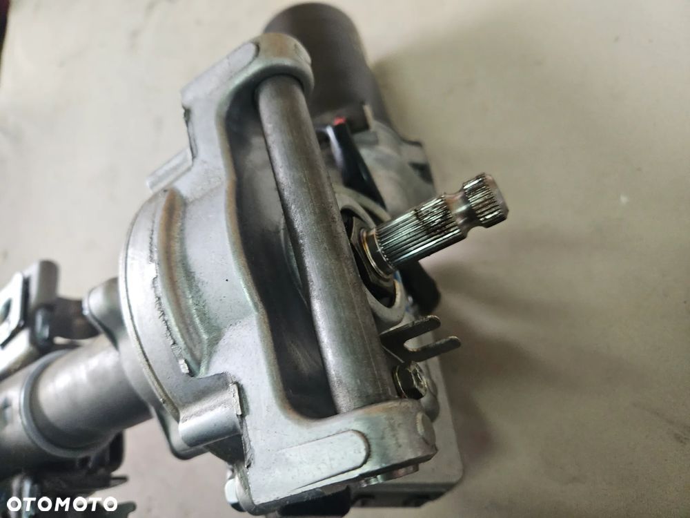 Pompa kolumna wspomaganie elektryczne Chevrolet HHR 2,4 b 170KM 2009r Europa - 6