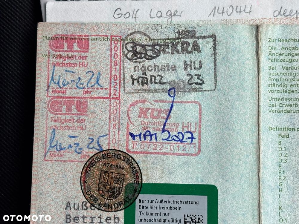 Volkswagen Golf 1.2 TSI BlueMotion Technology Cup - 34