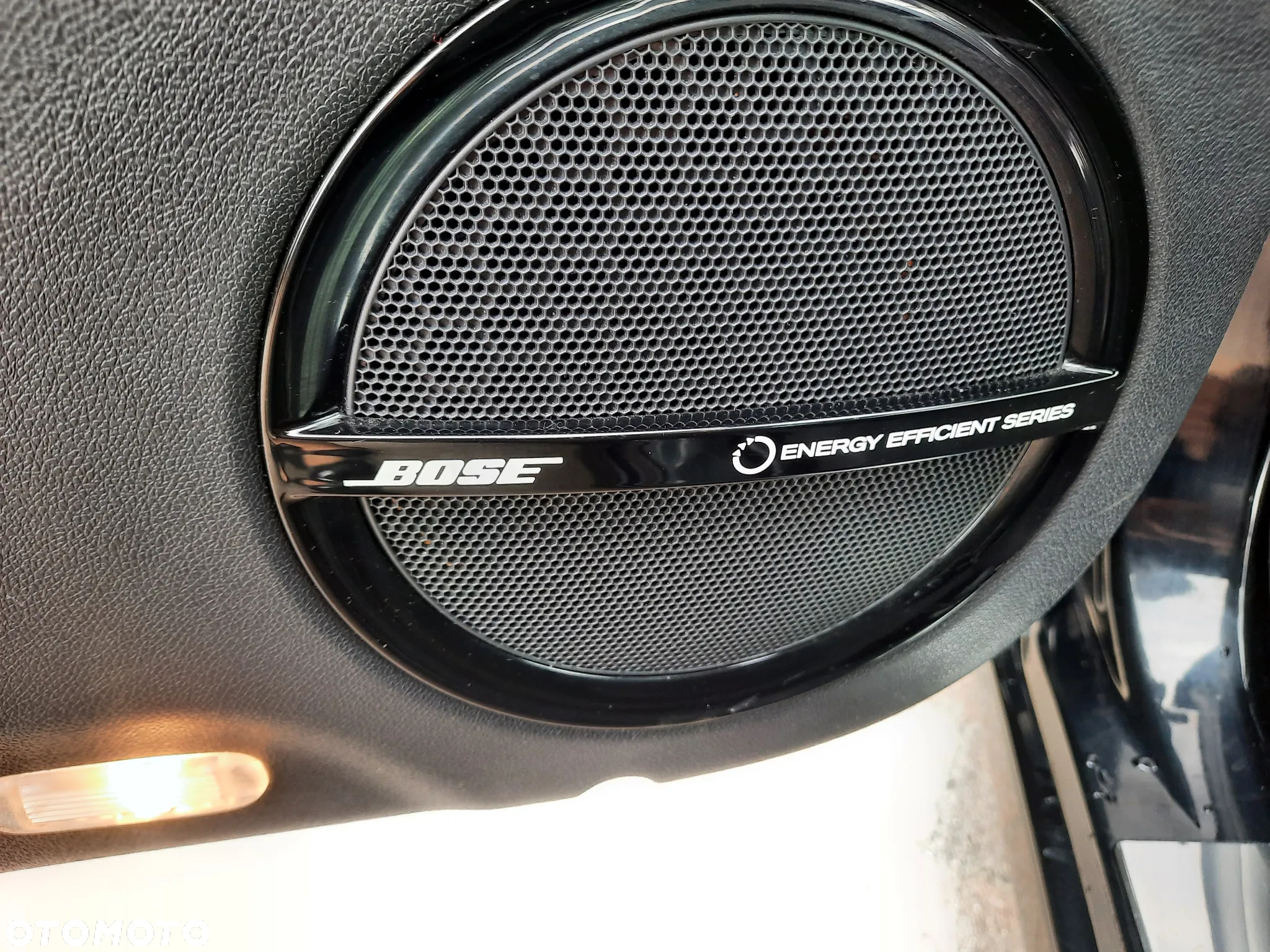 Renault Scenic ENERGY TCe 130 S&S Bose Edition - 12