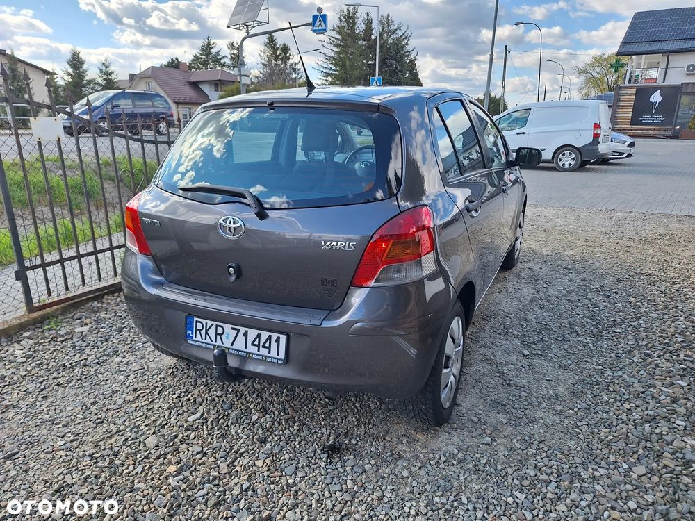 Toyota Yaris 1.0 VVT-i Life - 14