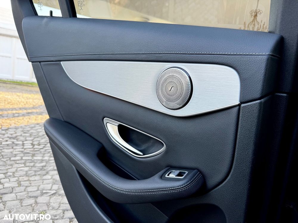 Mercedes-Benz GLC 220 d 4Matic 9G-TRONIC Exclusive - 24