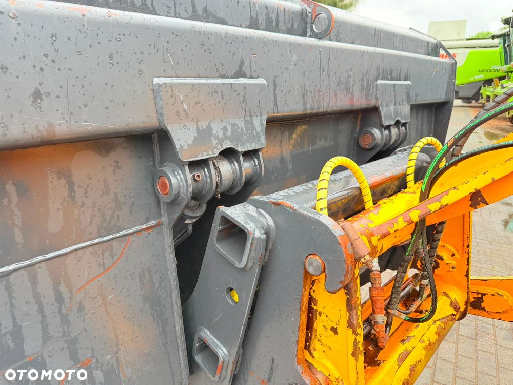 JCB 409 - 13