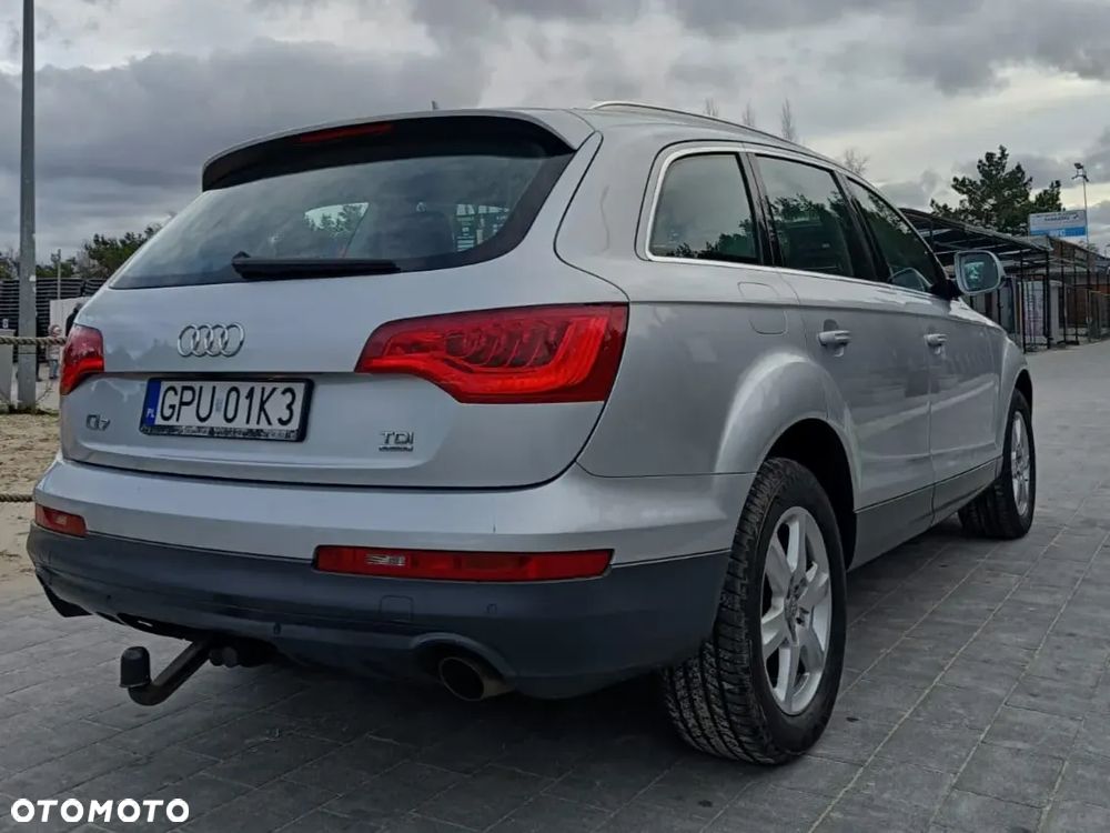 Audi Q7 - 6