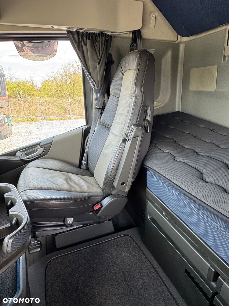 Volvo FH 500 / XXL / Automat / Full Spoiler / TV / I COOL Park / Skóry / Złoty Kontrakt / z Francji - 25