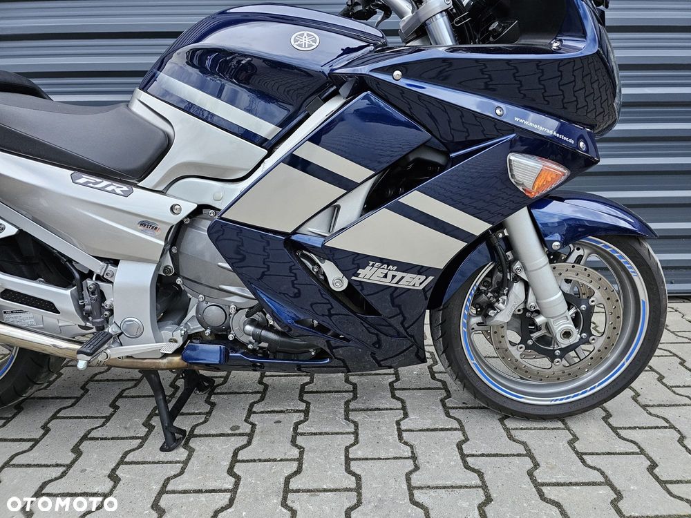 Yamaha FJR - 10