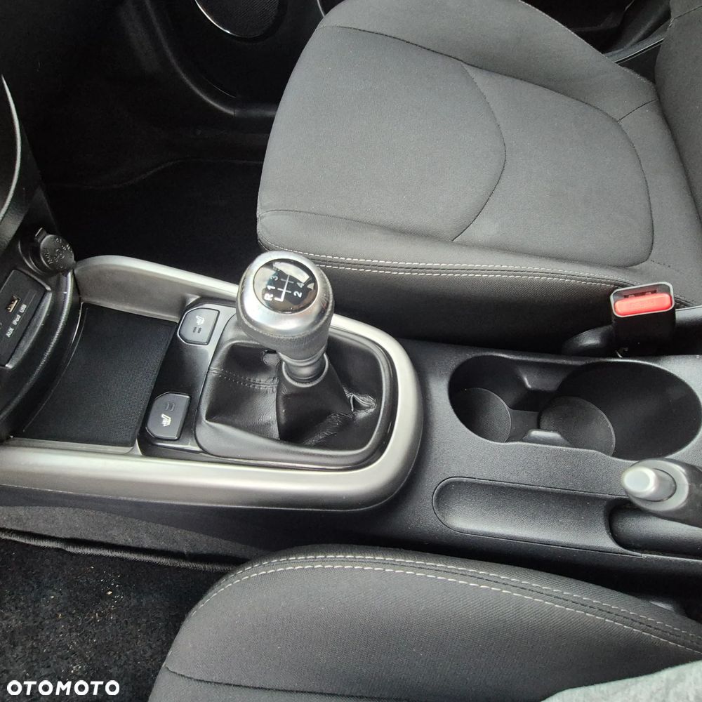 Kia Soul 1.6 GDI M - 22