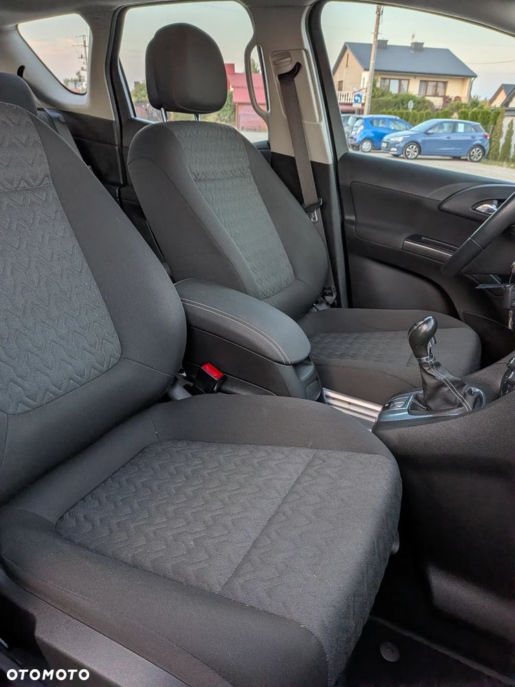 Opel Meriva 1.4 T Enjoy - 31