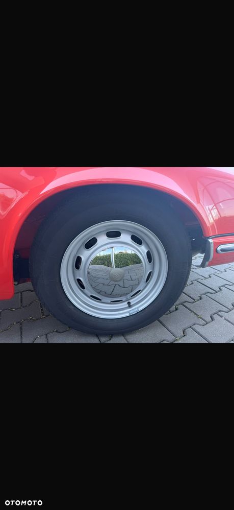 Porsche 911 - 18