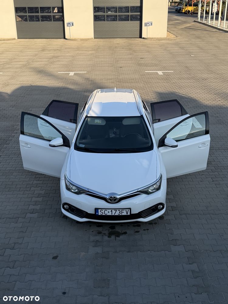 Toyota Auris - 6
