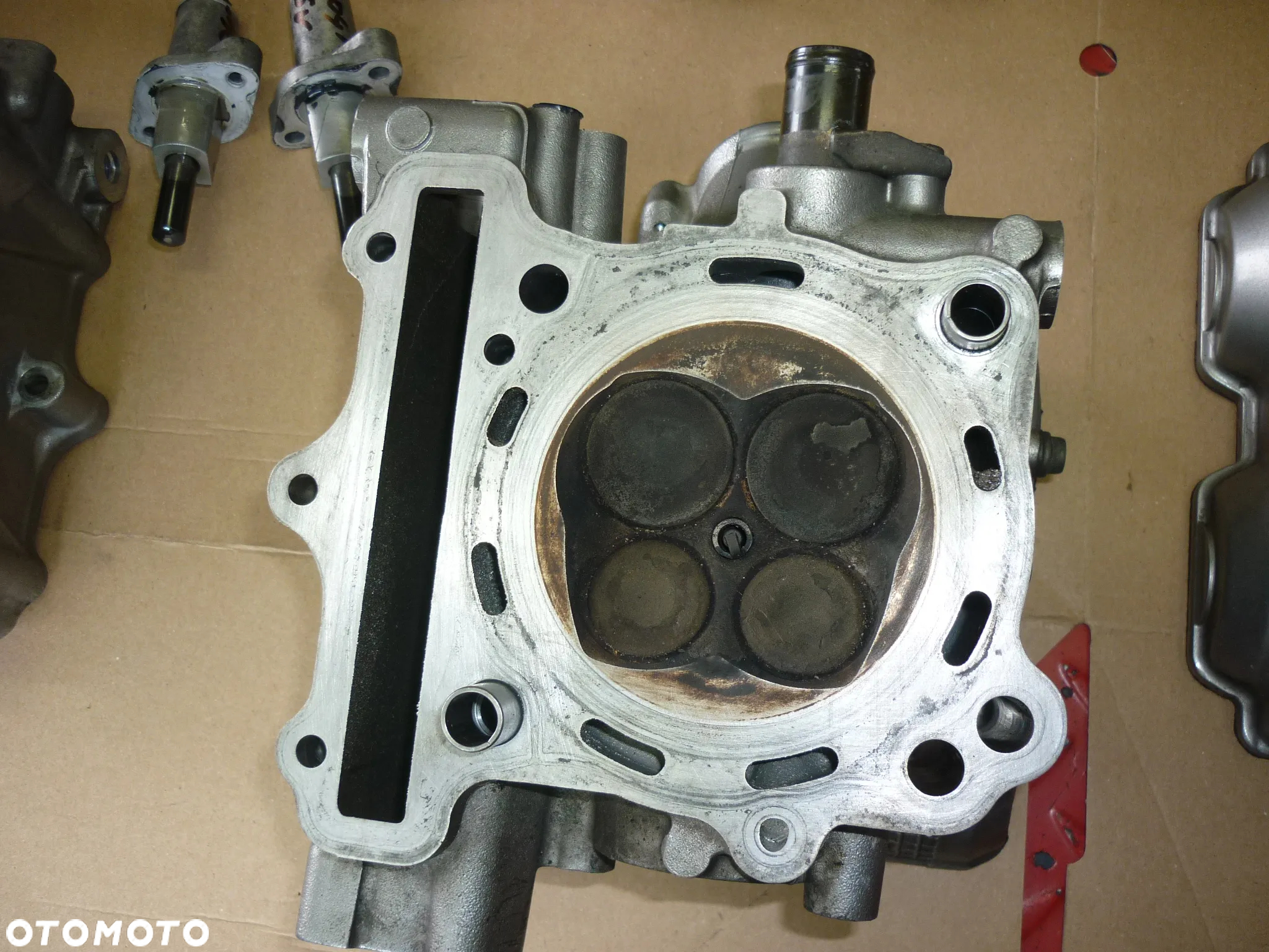 Silnik na części pokrywa wałek Suzuki SV 650 rok 2004 - 12