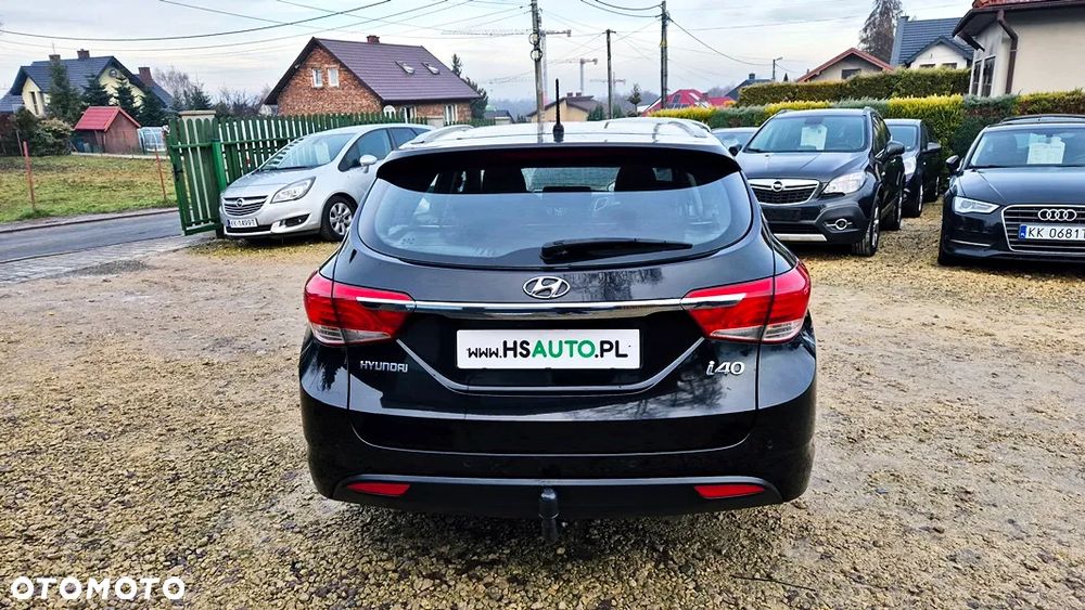 Hyundai i40 Kombi blue 1.6 Family+ - 18