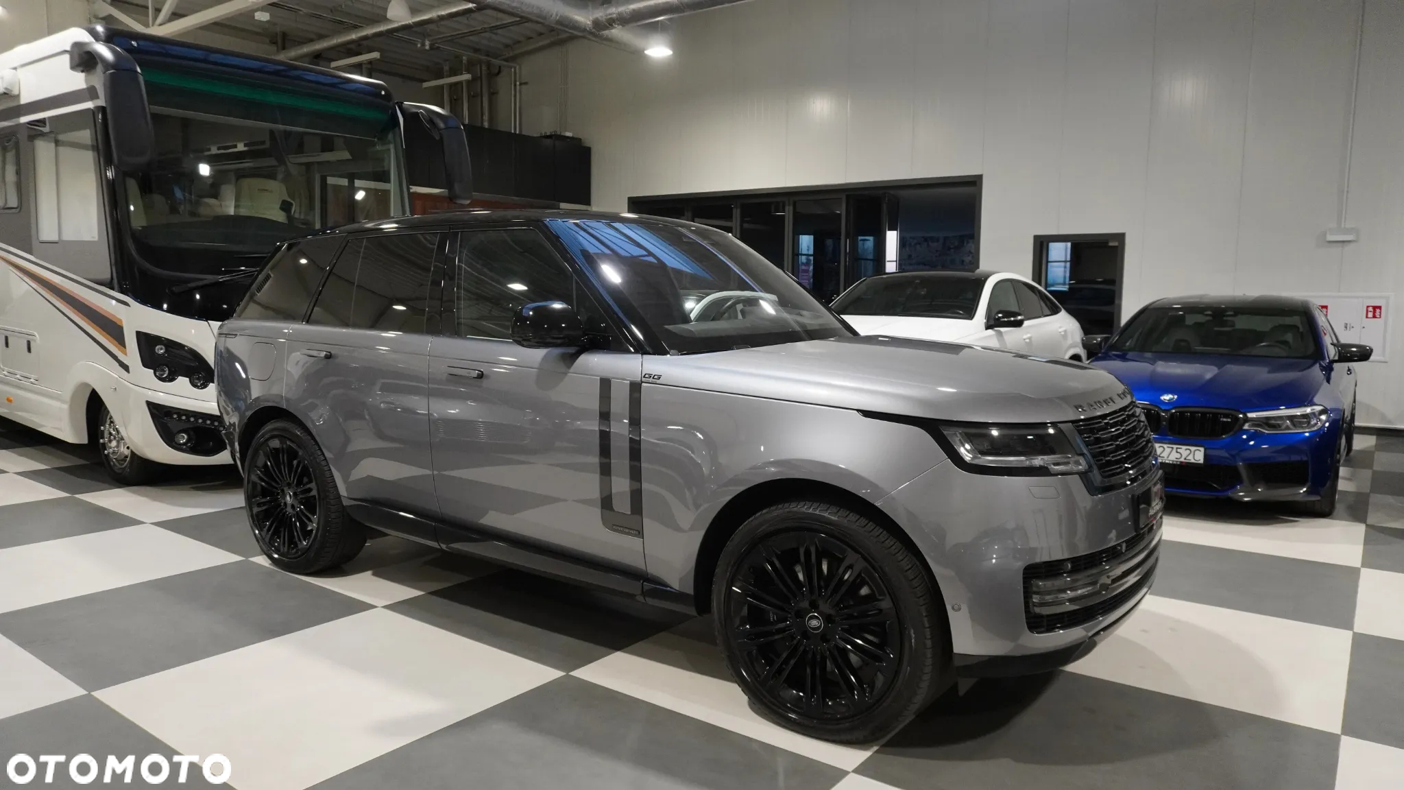 Land Rover Range Rover 4.4 V8 P535 Autobiography - 2