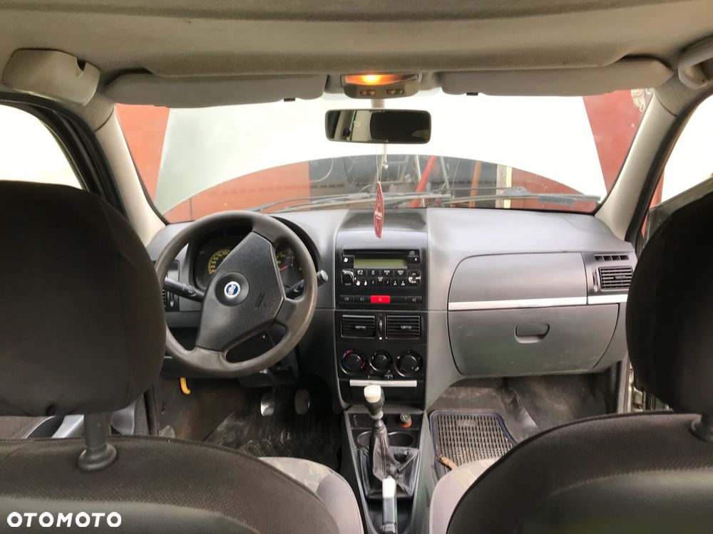 Fiat Strada ver-adventure-4os - 3