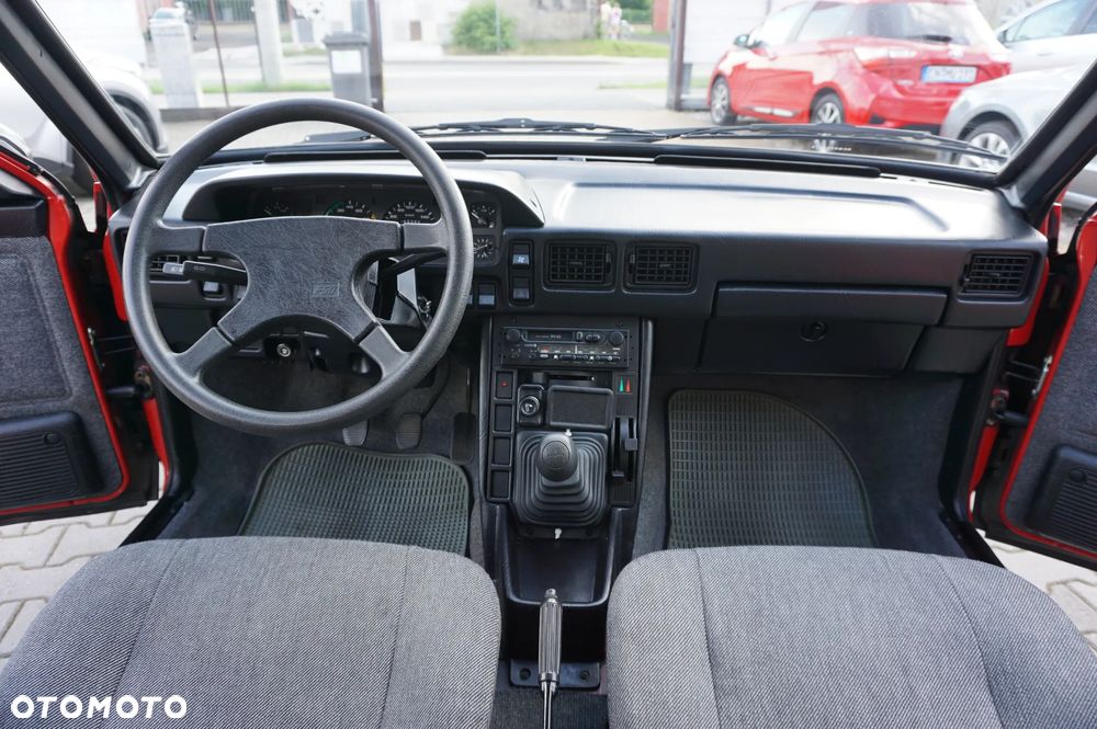 Polonez Caro - 30
