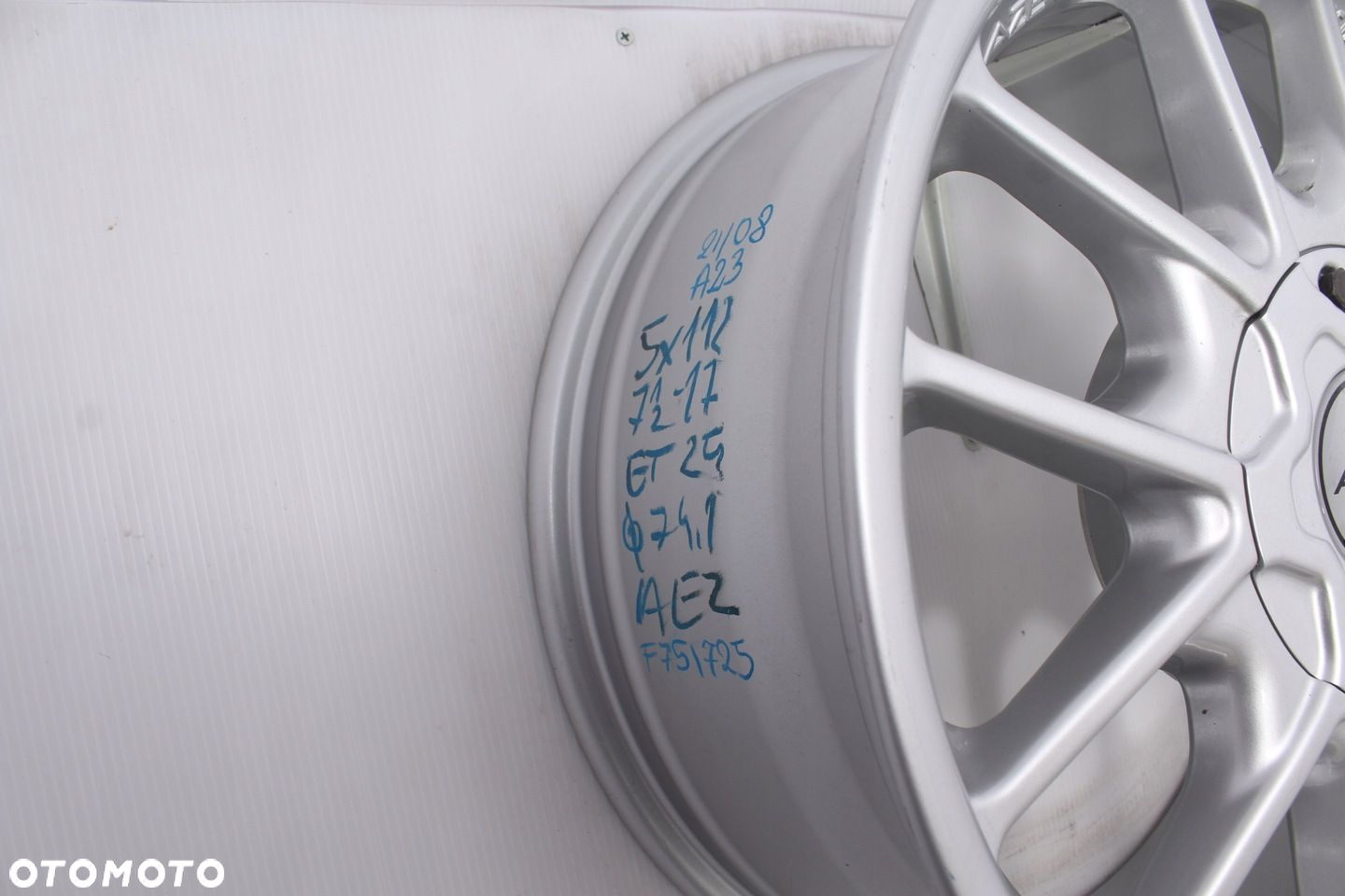 FELGA ALUMINIOWA F751725 AEZ 5X112 17 ET25 - 2