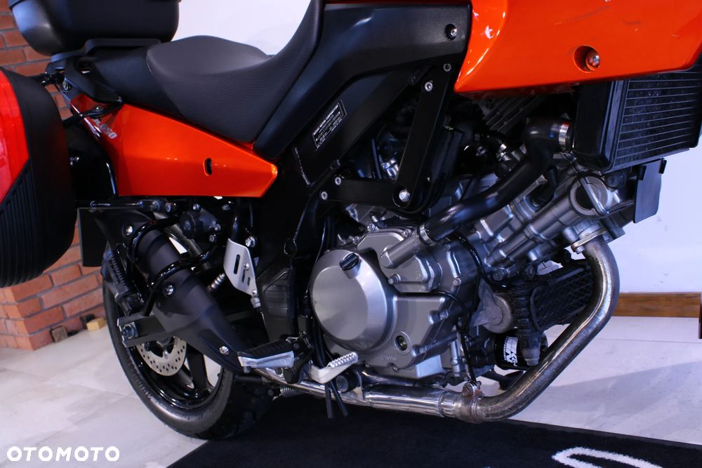 Suzuki DL - 29