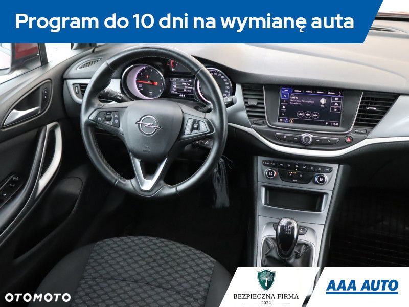 Opel Astra - 8