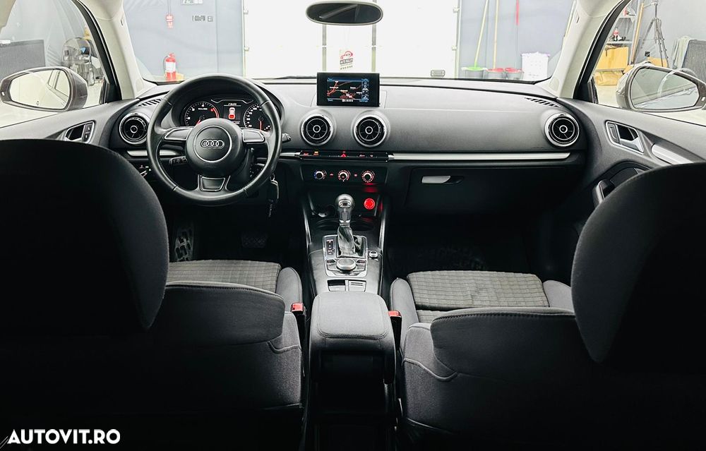 Audi A3 ack 1.6 TDI S-tronic Attraction - 7