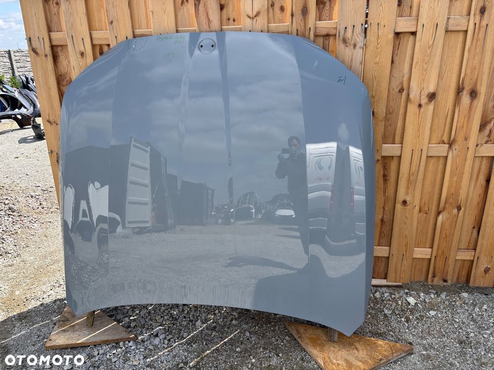 BMW 5 G60 G61 Maska silnika - 1