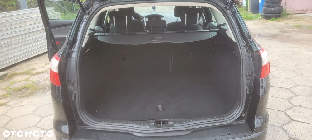 Ford Focus - 11