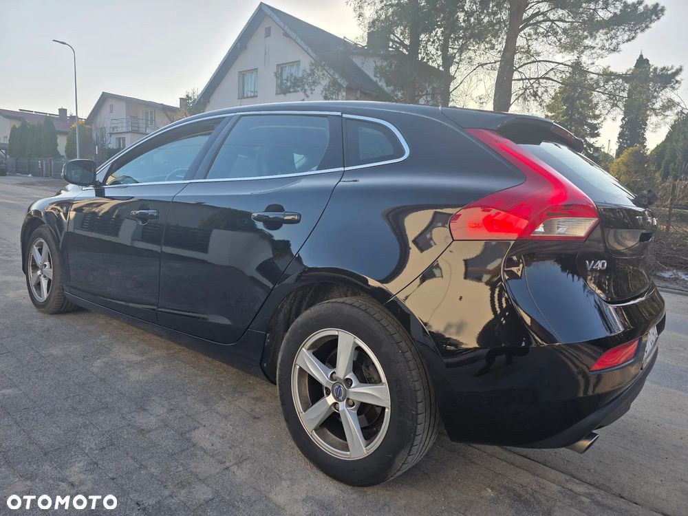 Volvo V40 D4 Ocean Race - 8