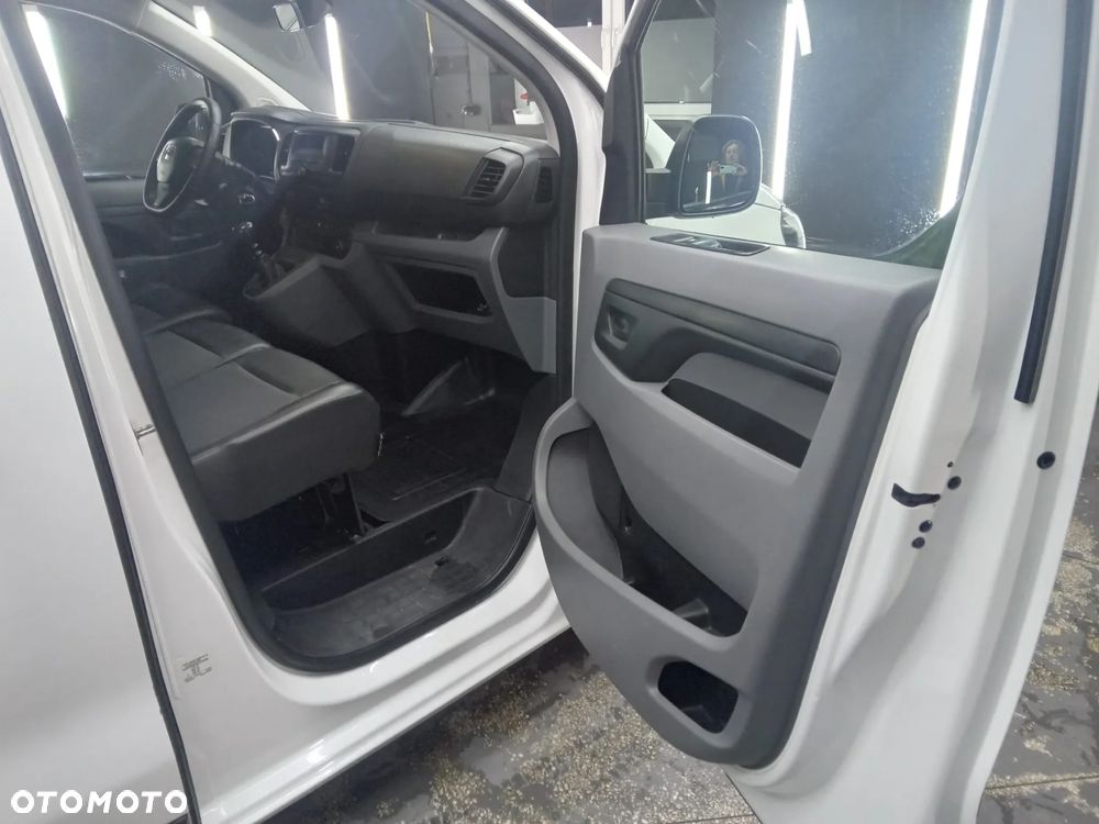 Toyota proace - 13