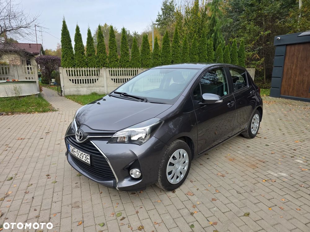 Toyota Yaris 1.33 Premium EU6 - 1