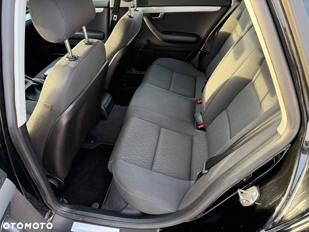 Audi A4 Avant 2.0 TDI DPF - 15