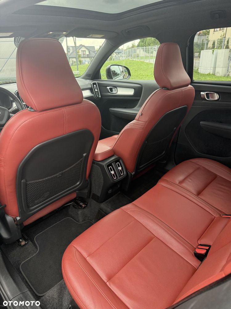Volvo XC 40 T5 AWD Geartronic Momentum - 5